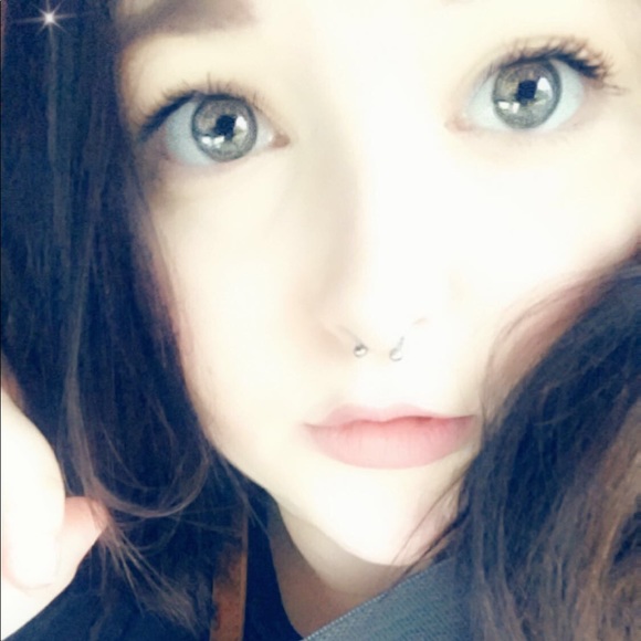 Meet your seller! - Picture 6 of 7